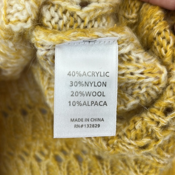 Tularosa Let’s Go Sunrise Stripe Bell Sleeve Sweater Oversized Size XS - Picture 7 of 7